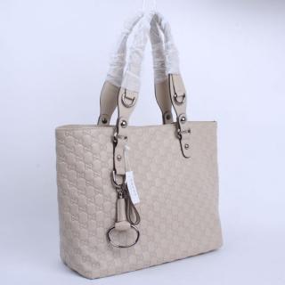 Gucci 229852