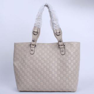 Gucci 229852