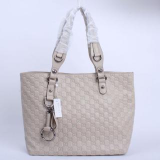 Gucci 229852