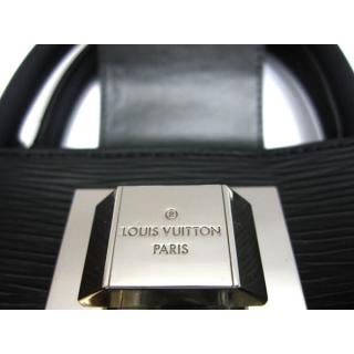 Louis Vuitton M4033N