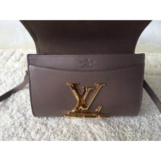 Louis Vuitton AE19843