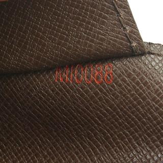 Louis Vuitton N60017