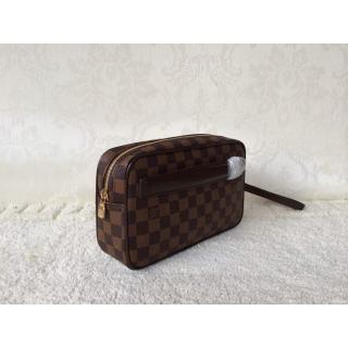 Louis Vuitton AE15385