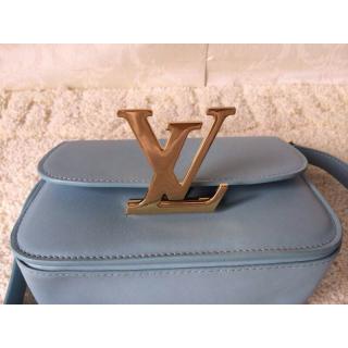 Louis Vuitton AE05482