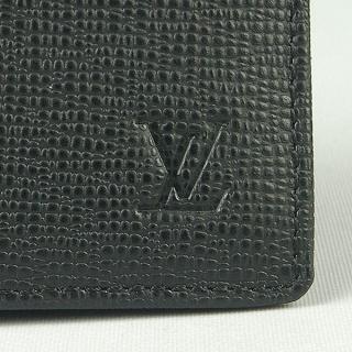 Louis Vuitton M30422