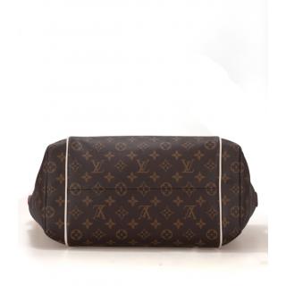 Louis Vuitton M56690