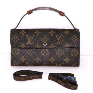 Louis Vuitton M61231