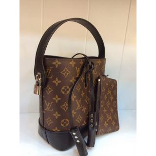 Louis Vuitton AE11688