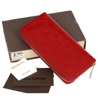 Replica Louis Vuitton YT0347 Enamel Red Sold Online