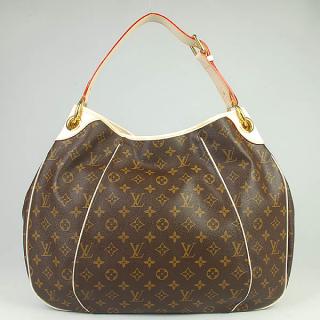 Louis Vuitton M56381