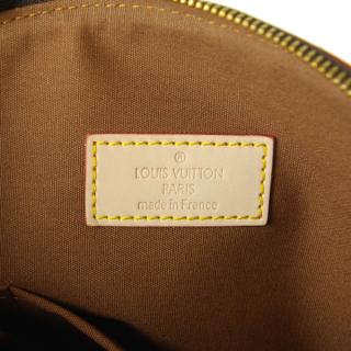 Louis Vuitton M40102