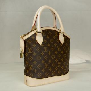 Louis Vuitton M40102