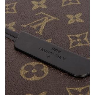 Louis Vuitton M56717