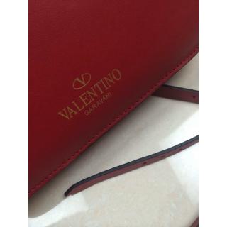 Valentino AE11299