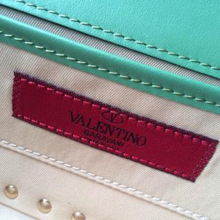 Valentino AE13164