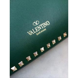 Valentino AE17876