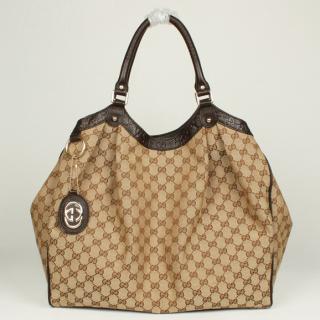 Gucci 211943