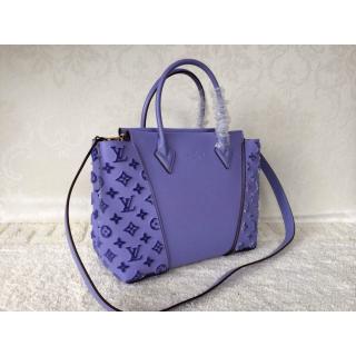 Louis Vuitton AE09984