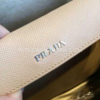 Prada YT3082